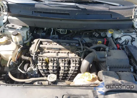 2020 Dodge Journey Crossroad z USA, uszkodzony, nr VIN 3C4PDCGB6LT248496